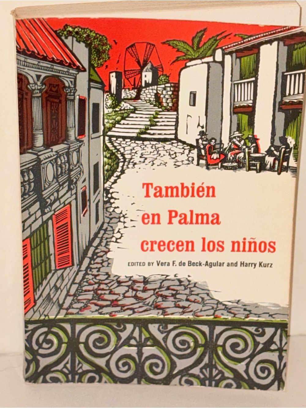 Vintage 1967 Tambien en Palma crecen los ninos by Juan Bonet 1st Ed Paperback